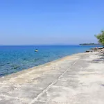 With A Parking Space Zman, Dugi Otok - 8133 Daire Žman